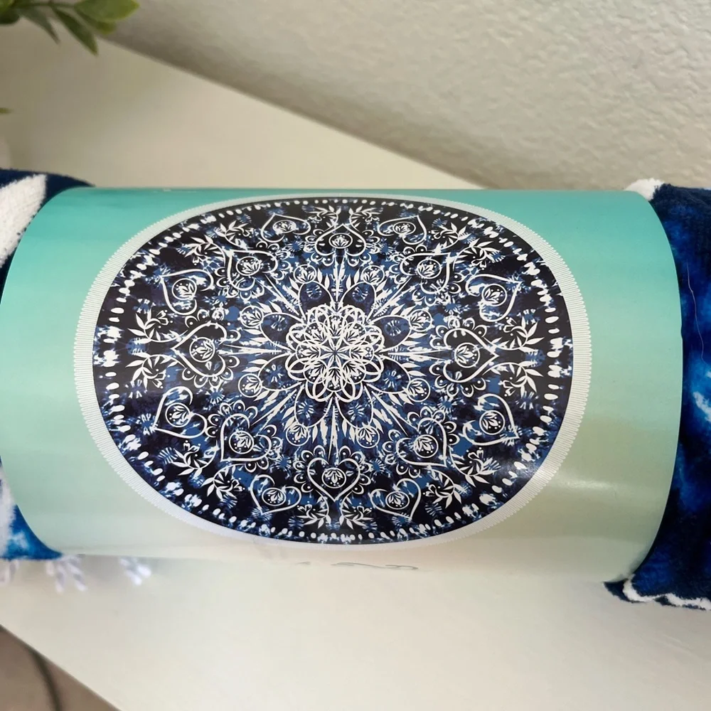 NWT Pool & Beach 65” Round Towel